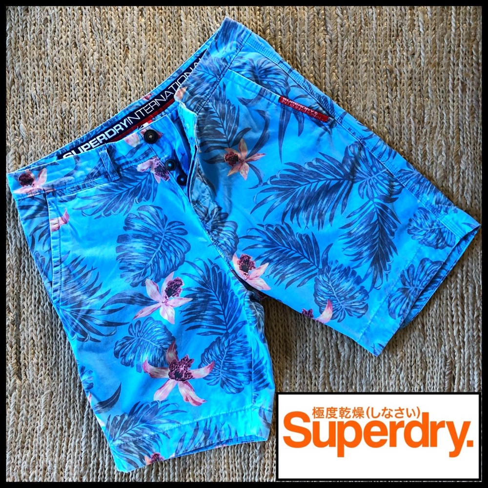Superdry Hawaiian Print Button Fly Shorts.